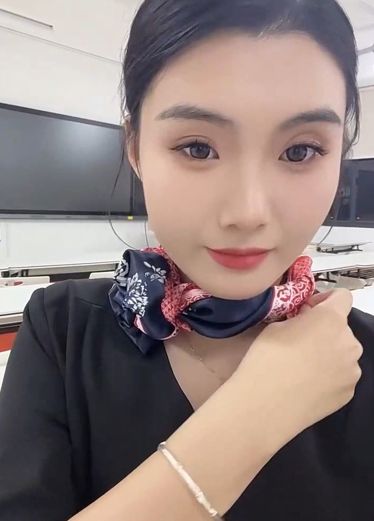 流出！！大学女神独家黑料大瓜 6tz